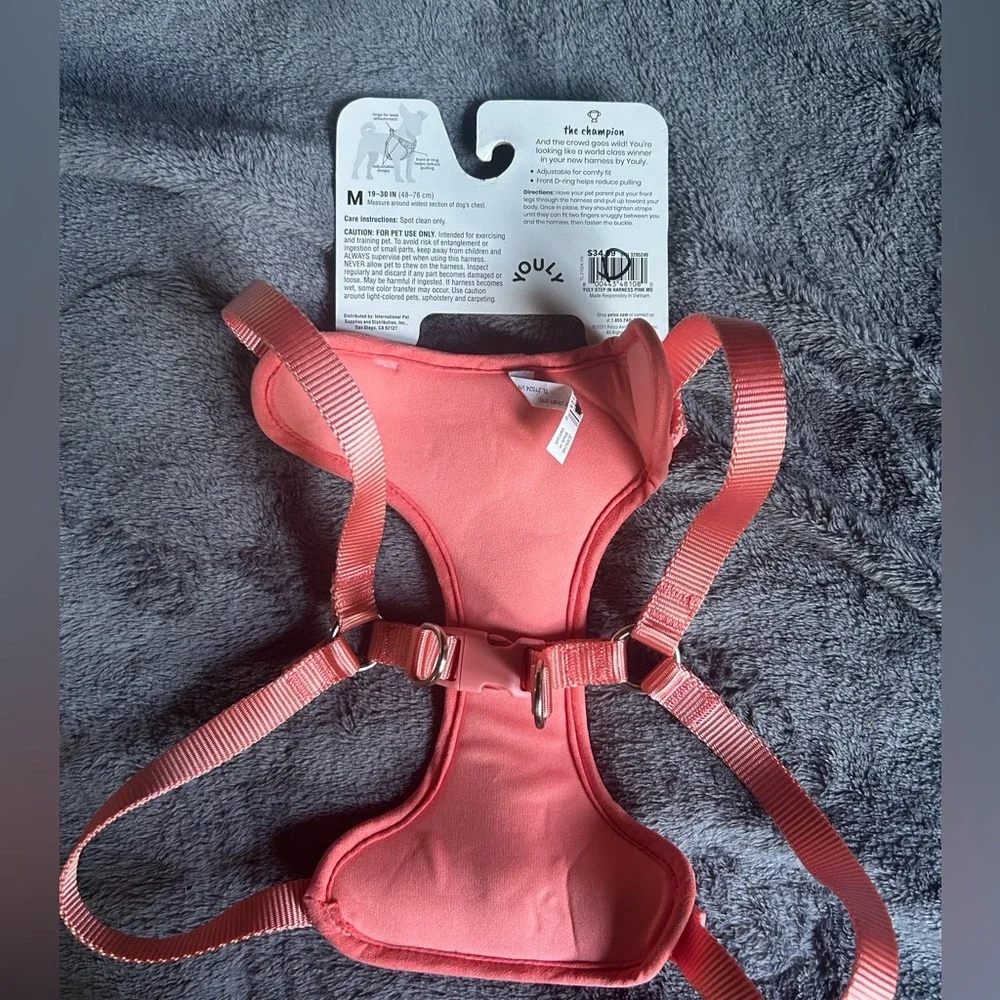 NWT YOULY padded dog harness M